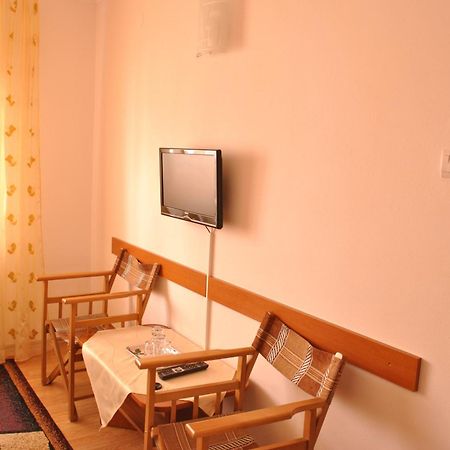 Pensiunea Ruxi Curtea de Argeş Habitación foto